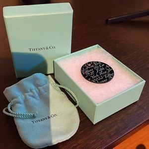 Tiffany & Co black pendant for necklace’s